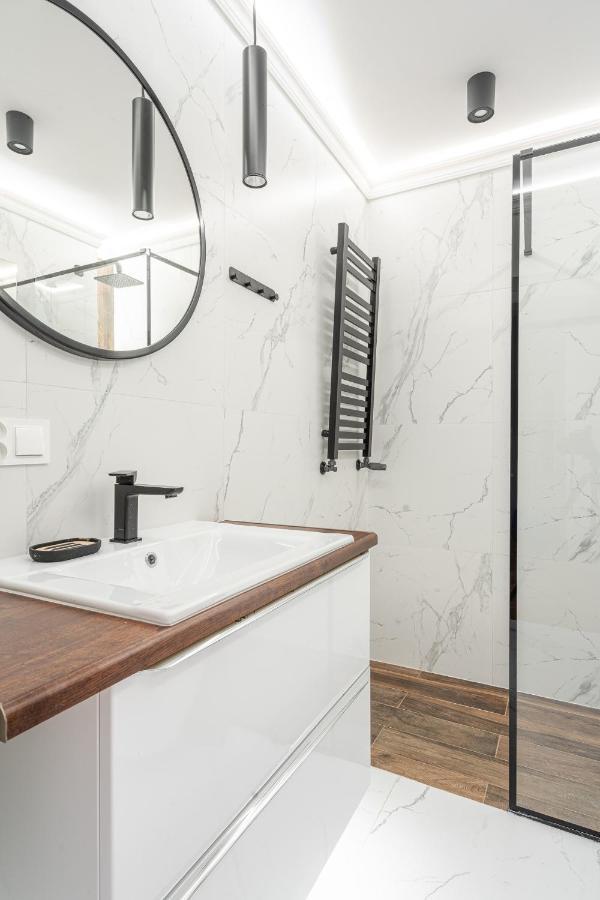 Rentplanet - Apartament Komuny Paryskiej Вроцлав Экстерьер фото